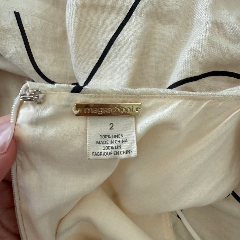 Magaschoni Cream & Black Linen Midi Dress with Side Keyhole - Picture 2 of 3